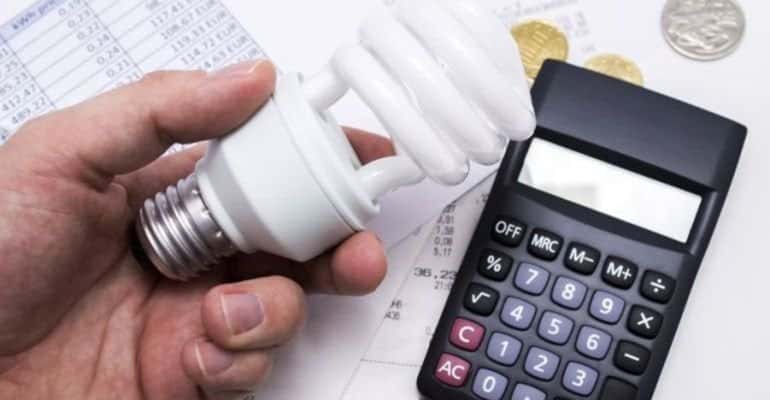 Las tarifas de luz aumentaron hasta 470% para usuarios que perdieron todos los subsidios