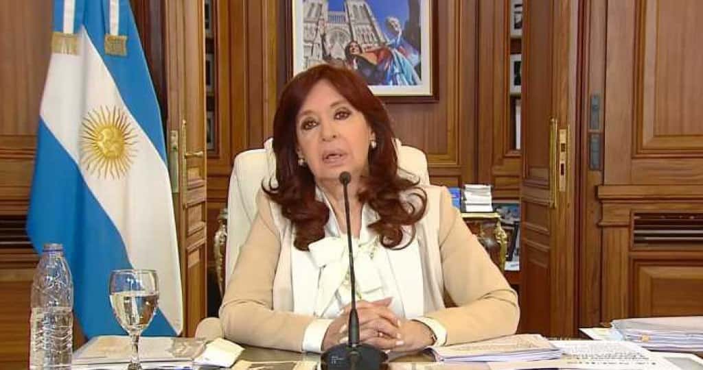CFK se refirió al intento de magnicidio: “Responsabilidades evidentes y silencios cómplices”