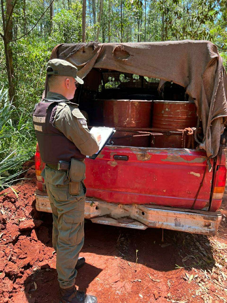 Eldorado: secuestraron 1.200 litros de combustible ilegal