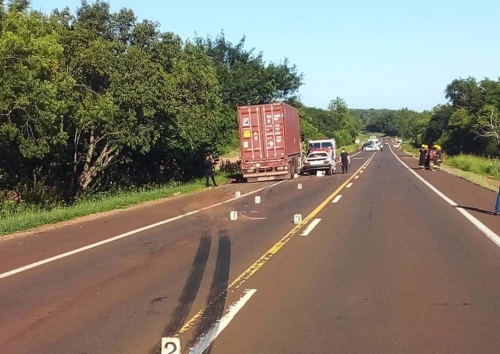 Leandro N. Alem: falleció un hombre tras chocar con un camión en la ruta 14