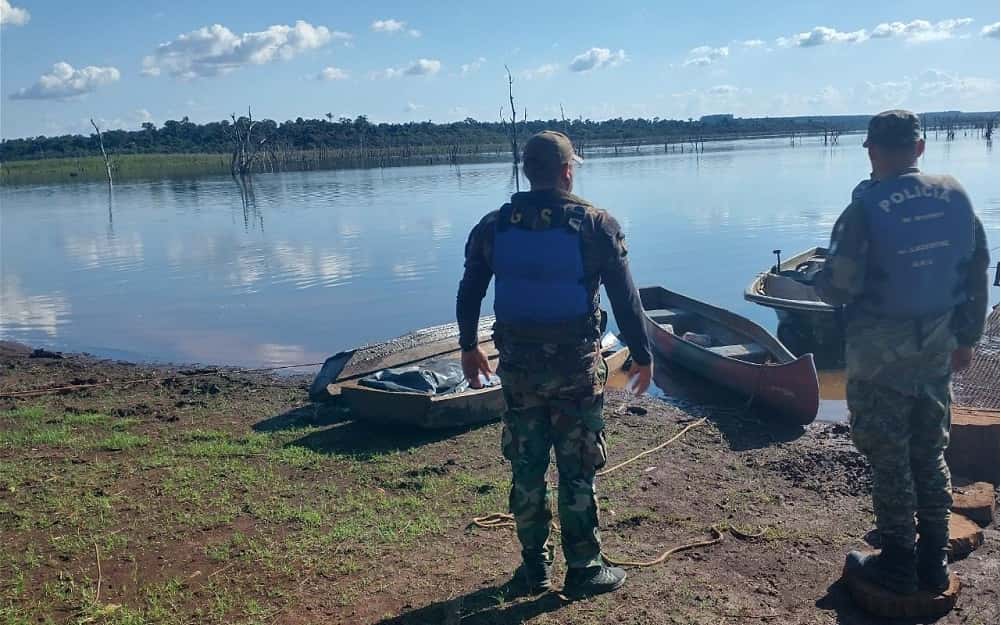 Incautaron piragua y canoas utilizadas para la pesca ilegal en el Parque Urugua-í