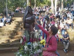 Hoy se celebra la creación de la Diócesis de Iguazú en honor a la Virgen Santa María del Yguazú