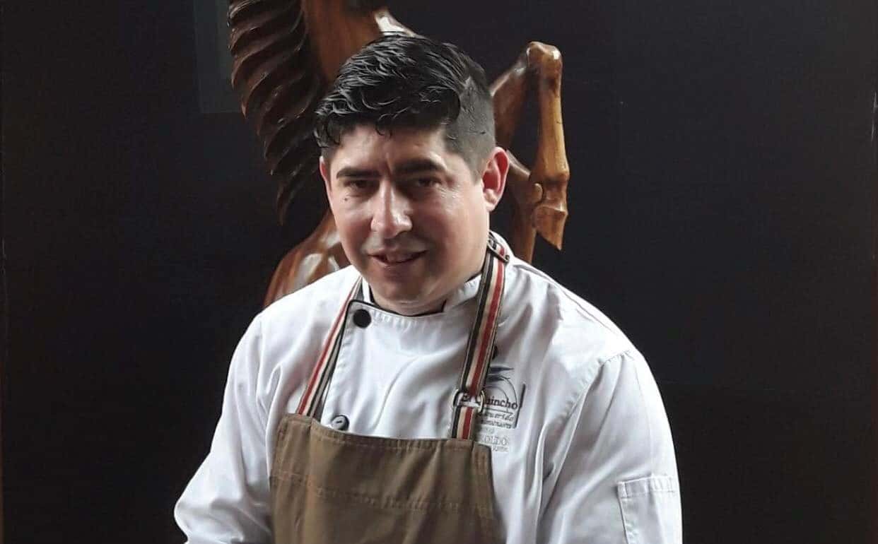 Esteban Paredes | montecarlense que representa a Misiones en el torneo federal de chefs