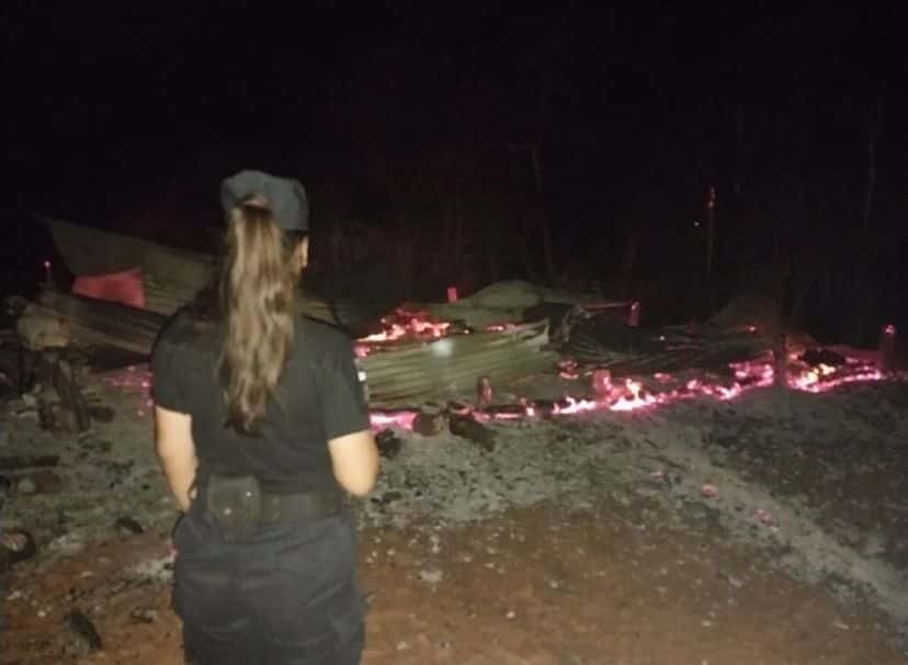 Tragedia en El Soberbio: muere una mujer en un incendio devastador