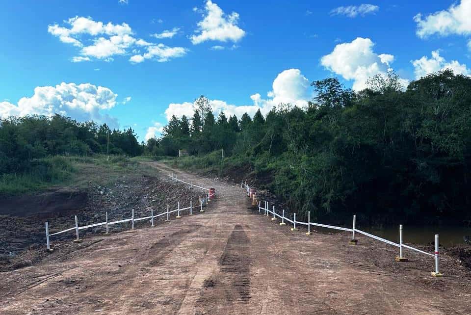 San Ignacio | Restituyen Paso en Colonia Domingo Savio: DPV Reconstruye Puente