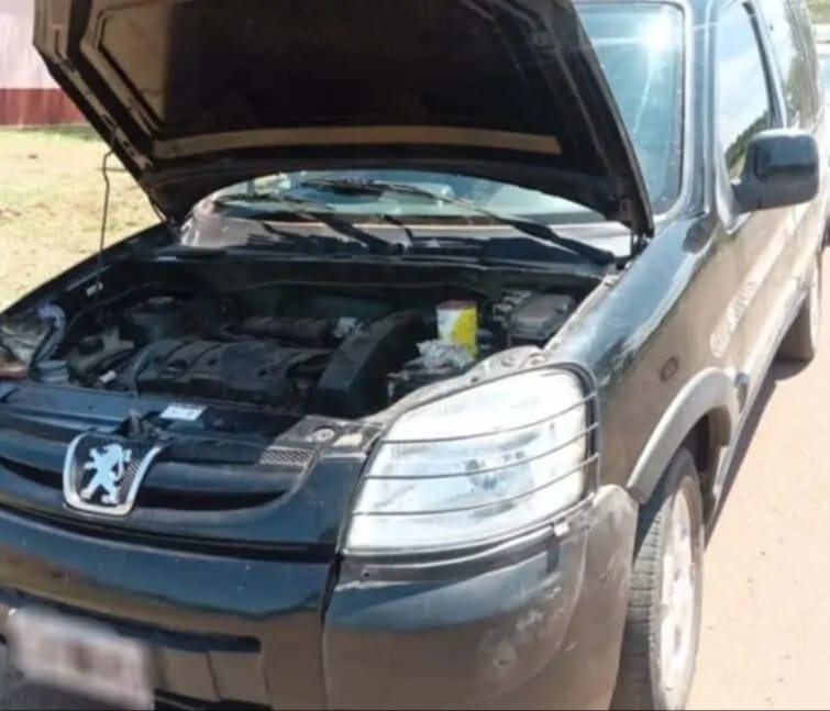 San Ignacio: recuperaron un auto que fue robado en Buenos Aires