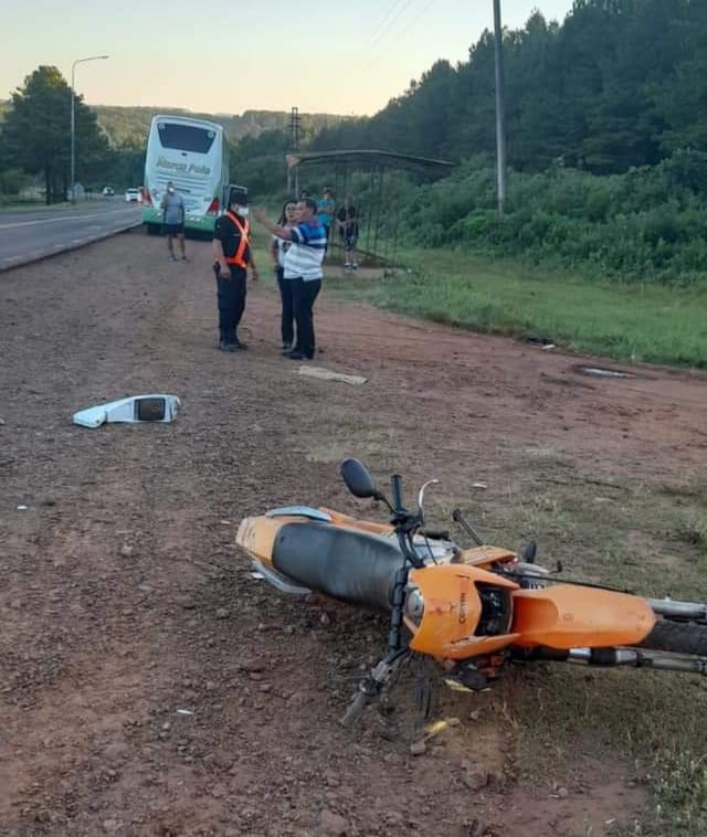Motociclista falleció tras un choque sobre Ruta Nacional 12