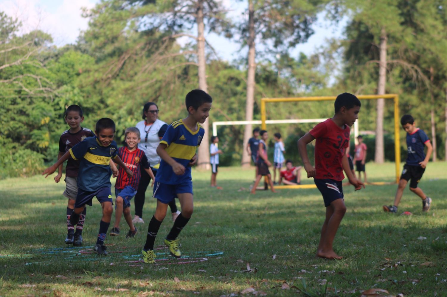 Montecarlo: las escuelas municipales de deporte llegan a la colonia