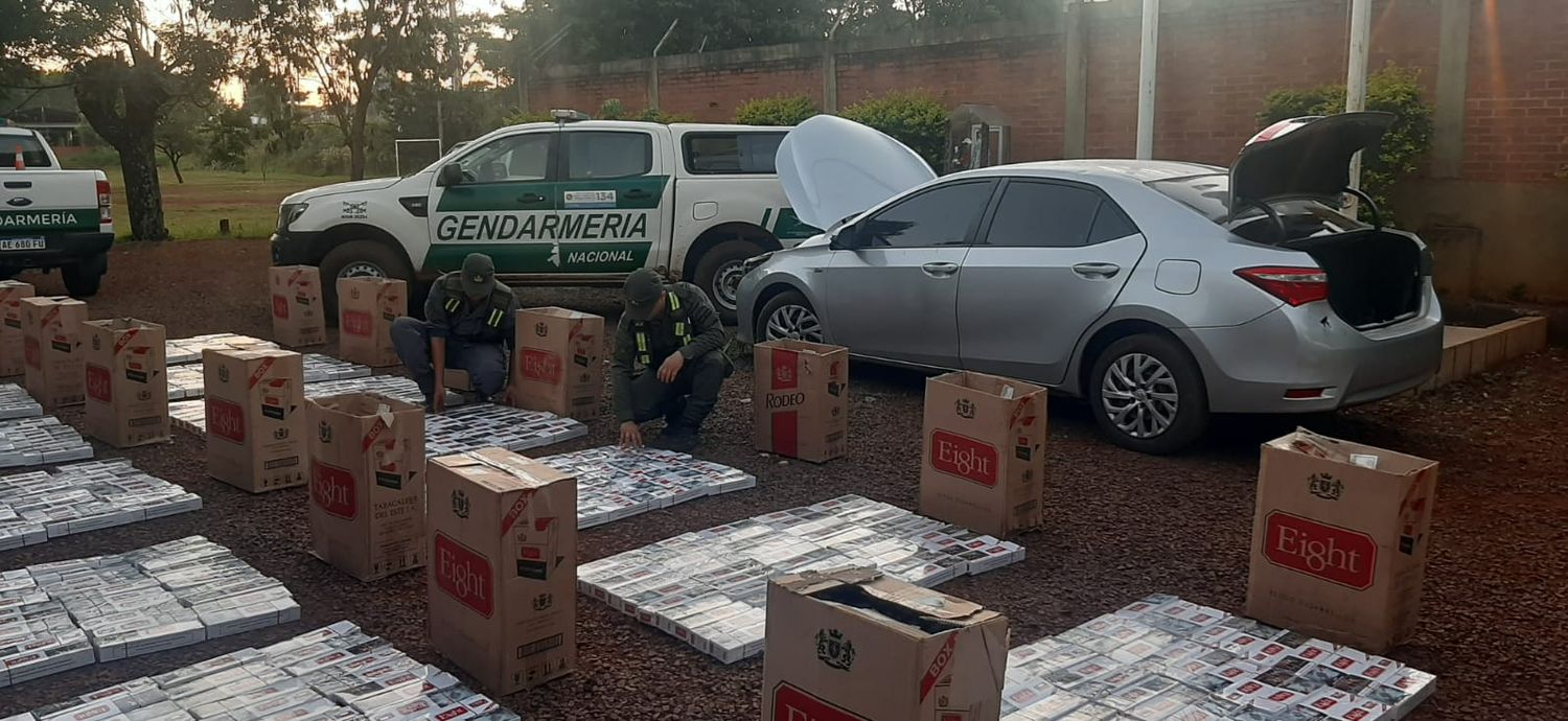 Gendarmería 12.500 paquetes de cigarrillos sin aval aduanero