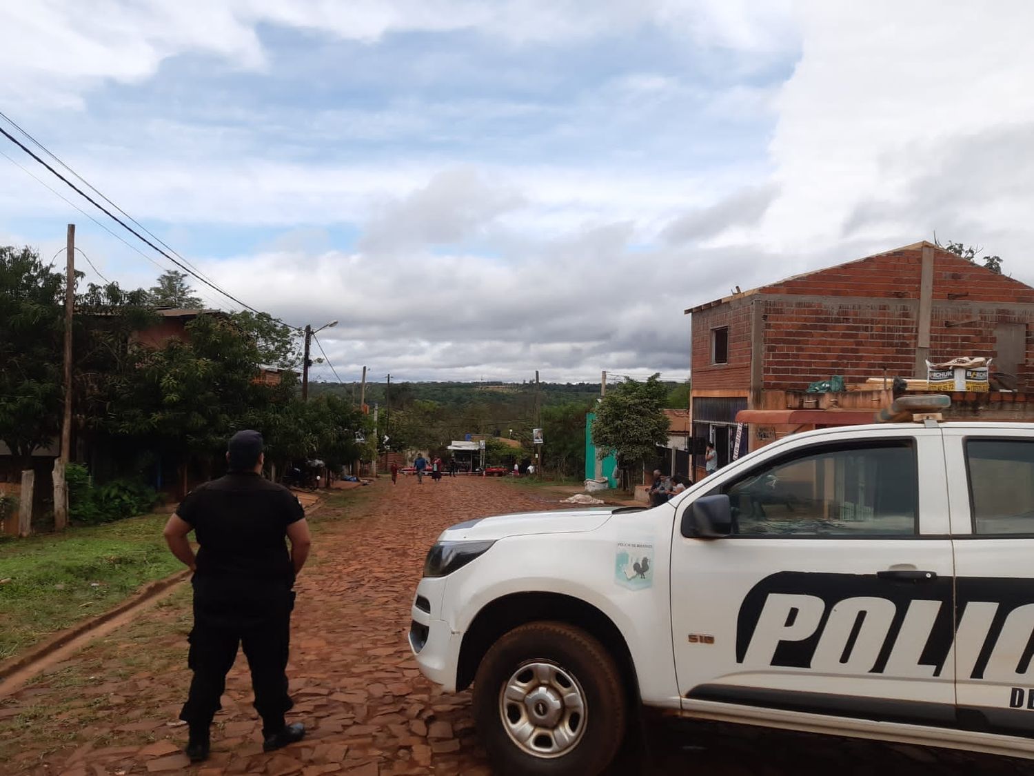 Trágico accidente: obrero muere tras caída desde segundo piso de comercio en Iguazú