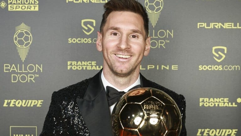 Messi, Dibu Martínez, Julián Álvarez y Lautaro Martínez: se conoció la lista de los nominados al Balón de Oro