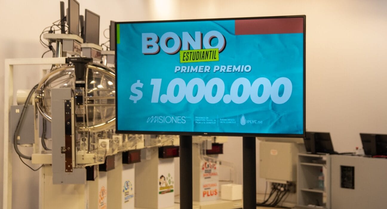 Bono Estudiantil | Un alumno del BOP 115 de Aristóbulo del Valle vendió el cupón ganador