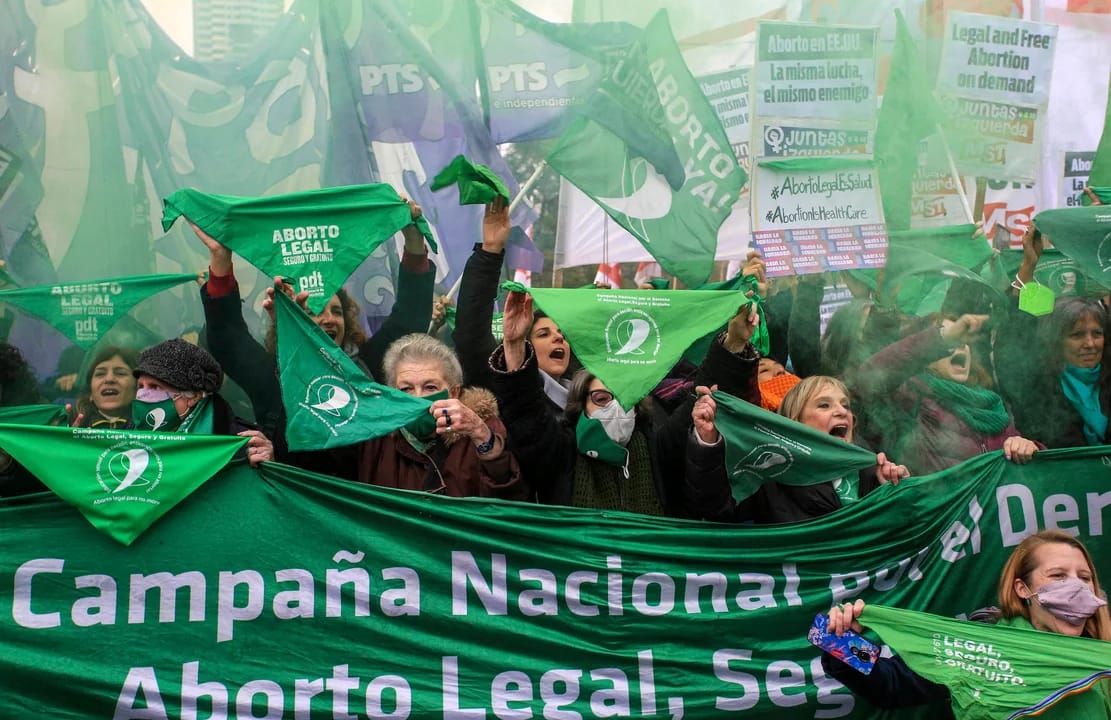 La Libertad Avanza presentó un proyecto de Ley para derogar el aborto legal